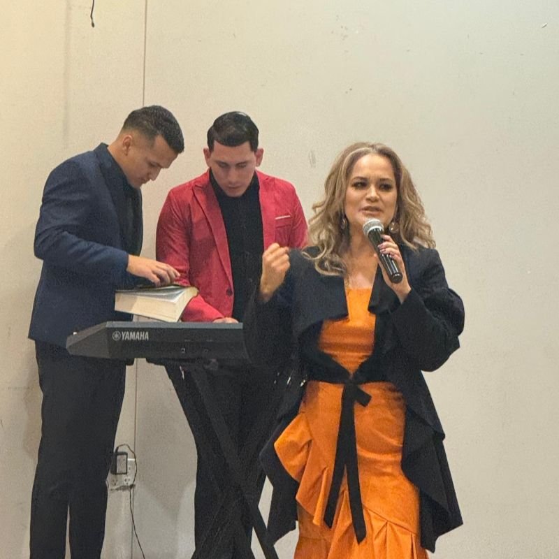 f8374933-2560-4b81-a518-7f3d003d873b